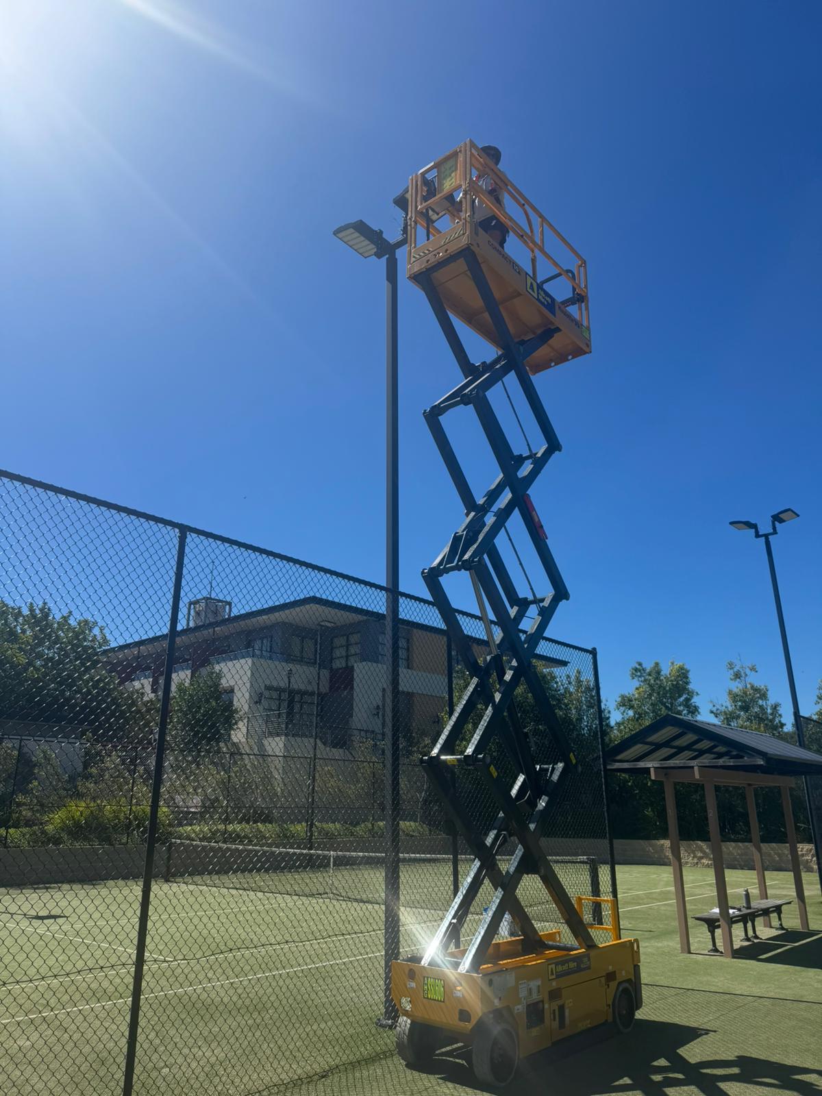 Kooindah Waters Golf Club & Hotel – Sports Lighting Installation