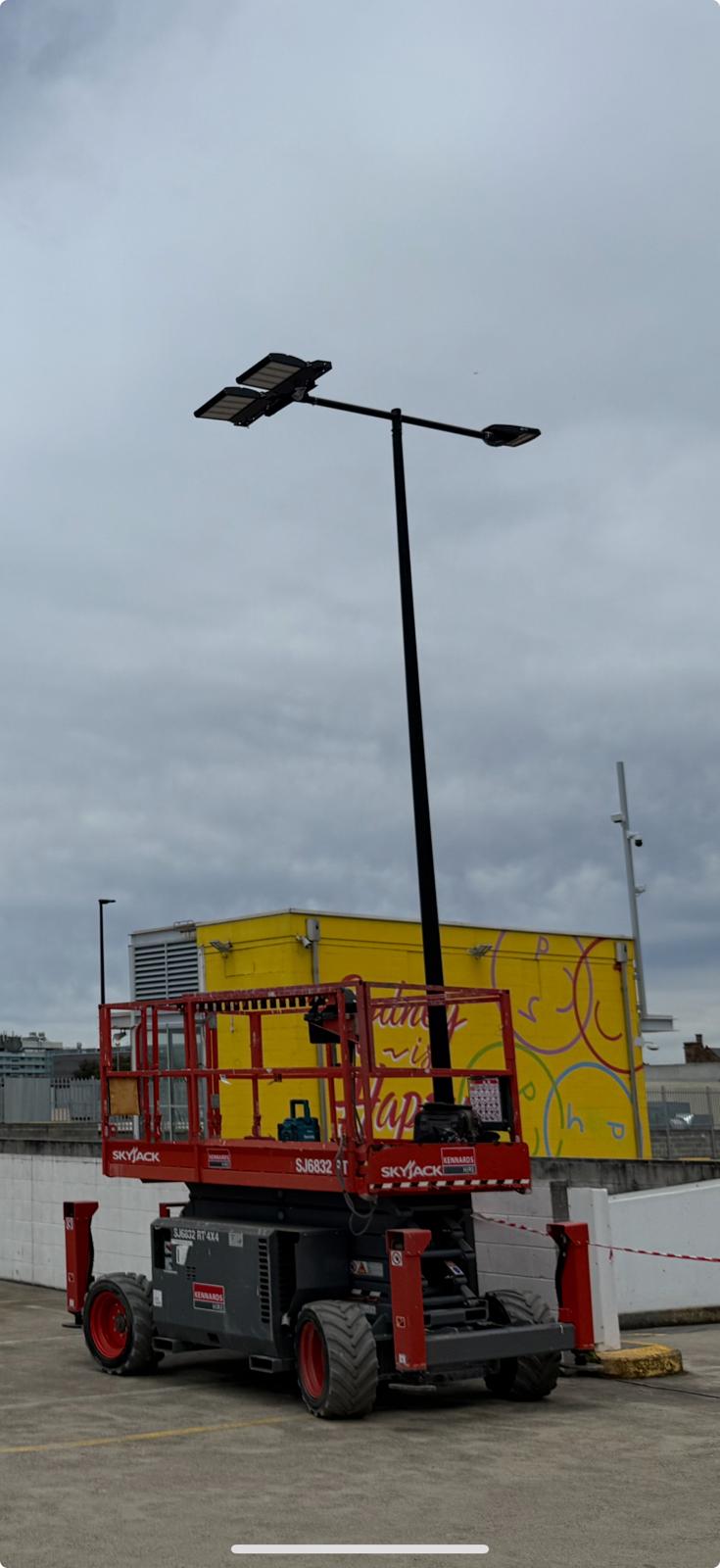 Residential Tennis Court – Abbotsbury